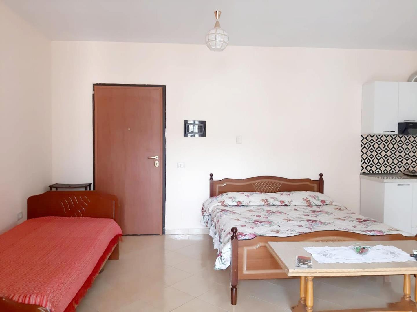 Grazioso Apartamento Arredato A Due Passi Dal Lungomare Vlorë Eksteriør billede