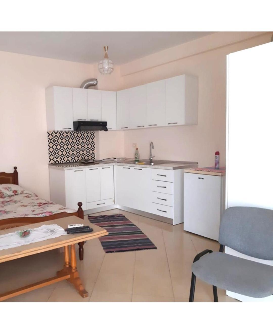 Grazioso Apartamento Arredato A Due Passi Dal Lungomare Vlorë Eksteriør billede